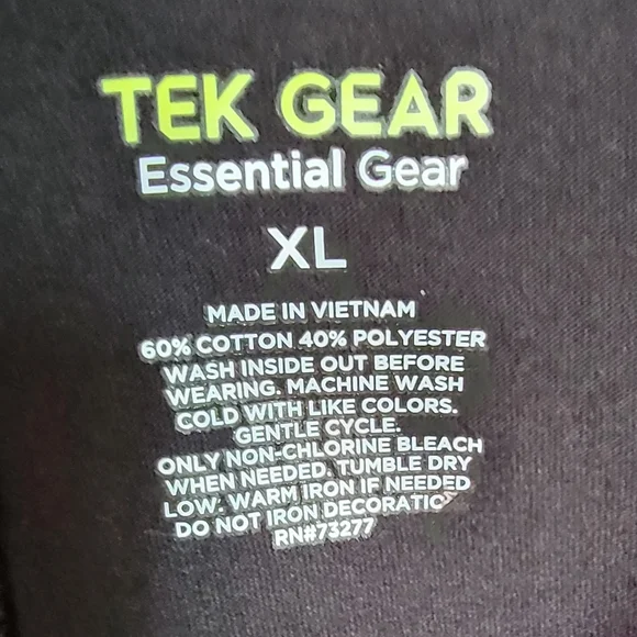 Tek Gear black shirt Size XL - Picture 5 of 5